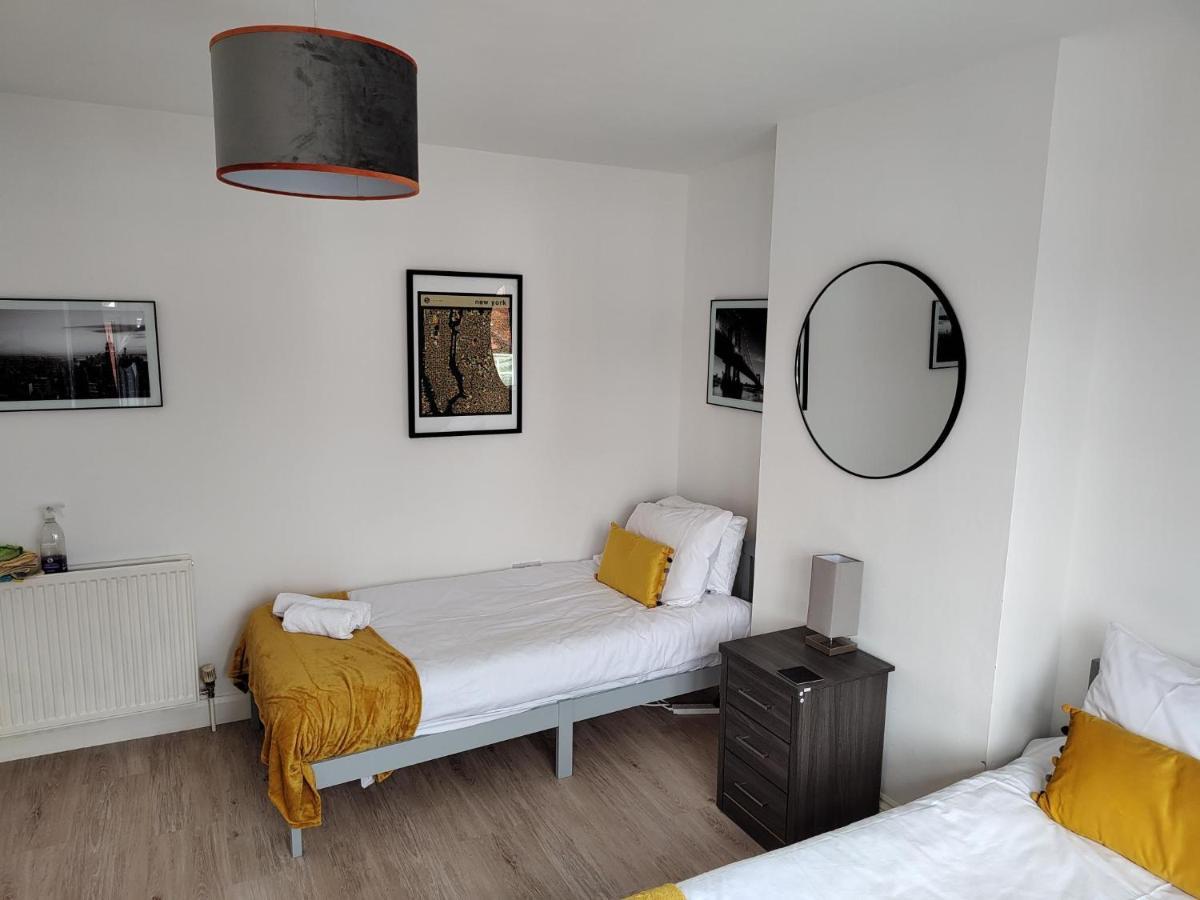 Wavertree Drive 3 Bed Contractor Home In Leicester Ngoại thất bức ảnh