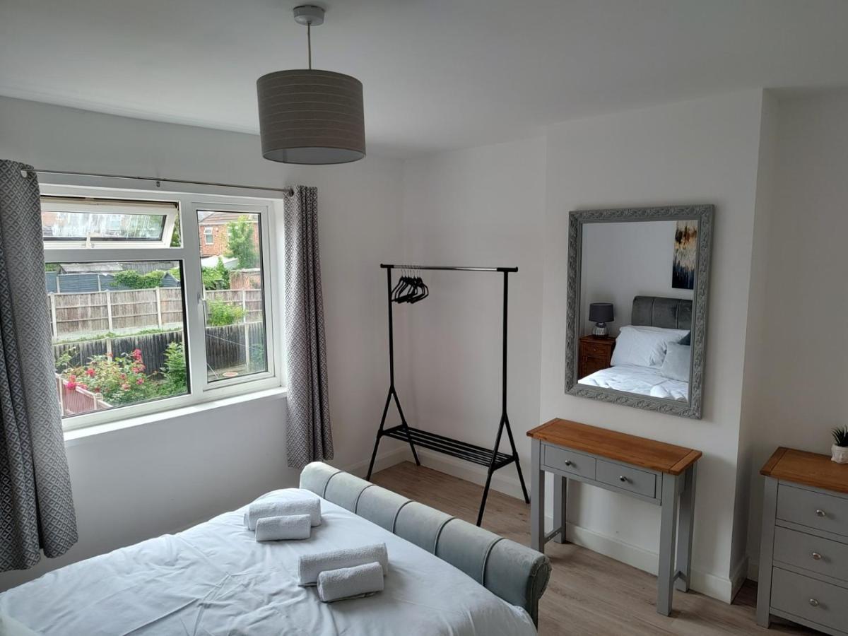 Wavertree Drive 3 Bed Contractor Home In Leicester Ngoại thất bức ảnh