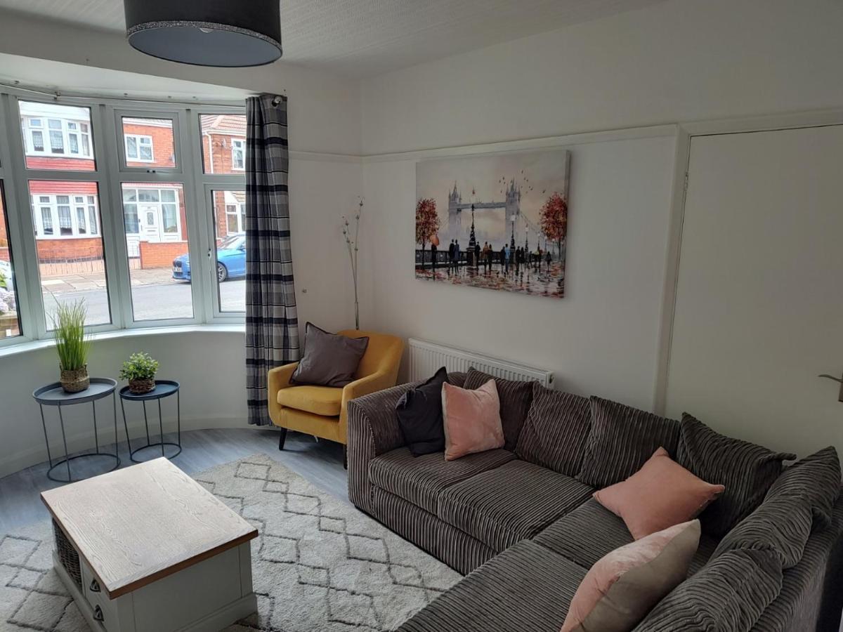 Wavertree Drive 3 Bed Contractor Home In Leicester Ngoại thất bức ảnh