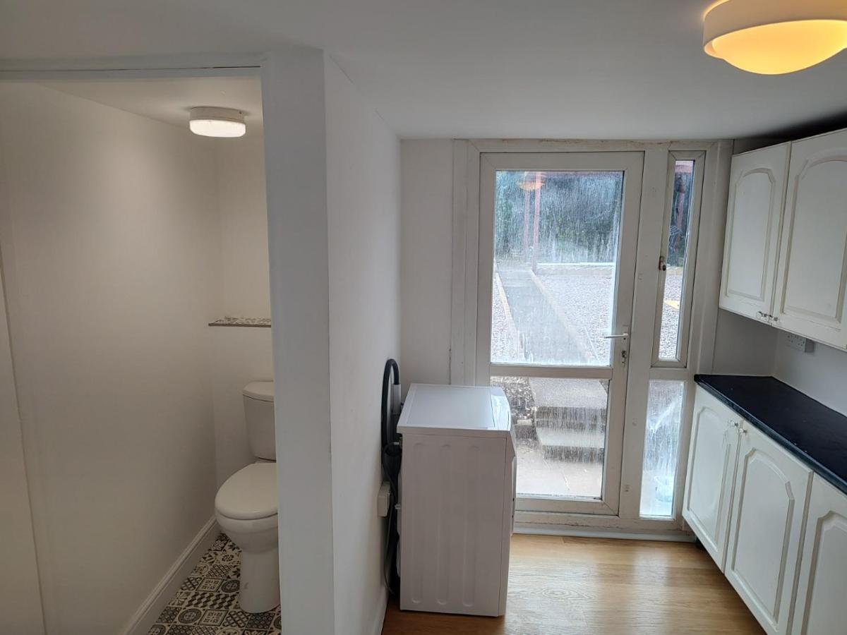 Wavertree Drive 3 Bed Contractor Home In Leicester Ngoại thất bức ảnh